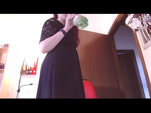 ❤️ Een onderdanige slaaf die houdt van vieze en weelderige slipjes wordt gedwongen te masturberen na het bekijken van deze video! Quality sex at us nl.javdoe.top ☑