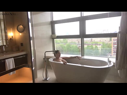 ❤️ Enorme babe die hartstochtelijk haar poesje aftrekt in de badkamer Quality sex at us nl.javdoe.top ☑