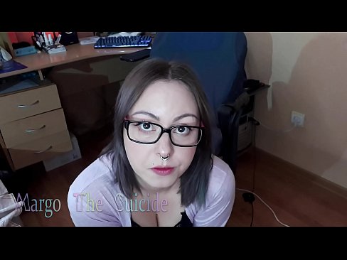 ❤️ Sexy meisje met bril zuigt Dildo diep op camera Quality sex at us nl.javdoe.top ☑